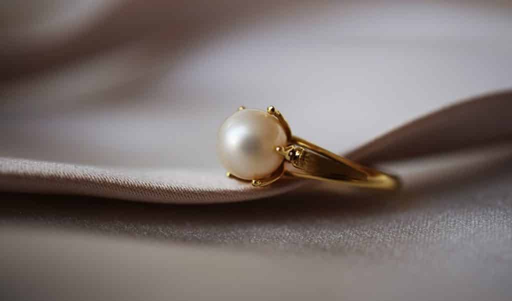 ring, pearl, gold